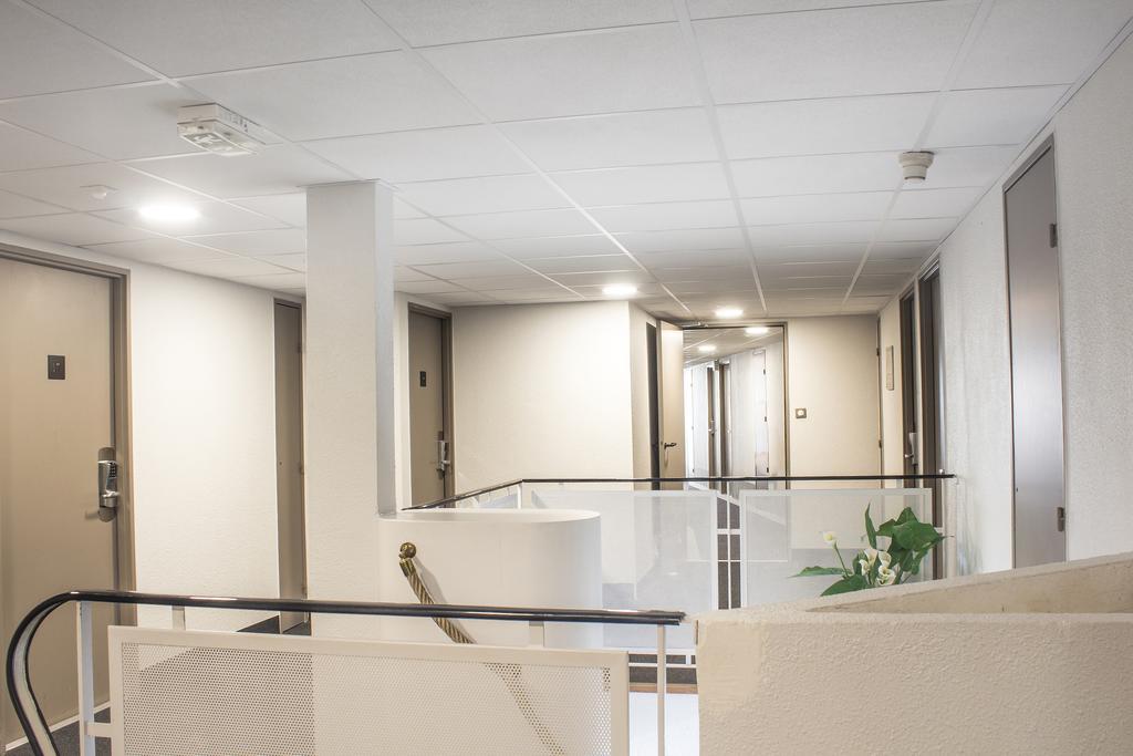 Hotel Inn Design Монлюсон Экстерьер фото