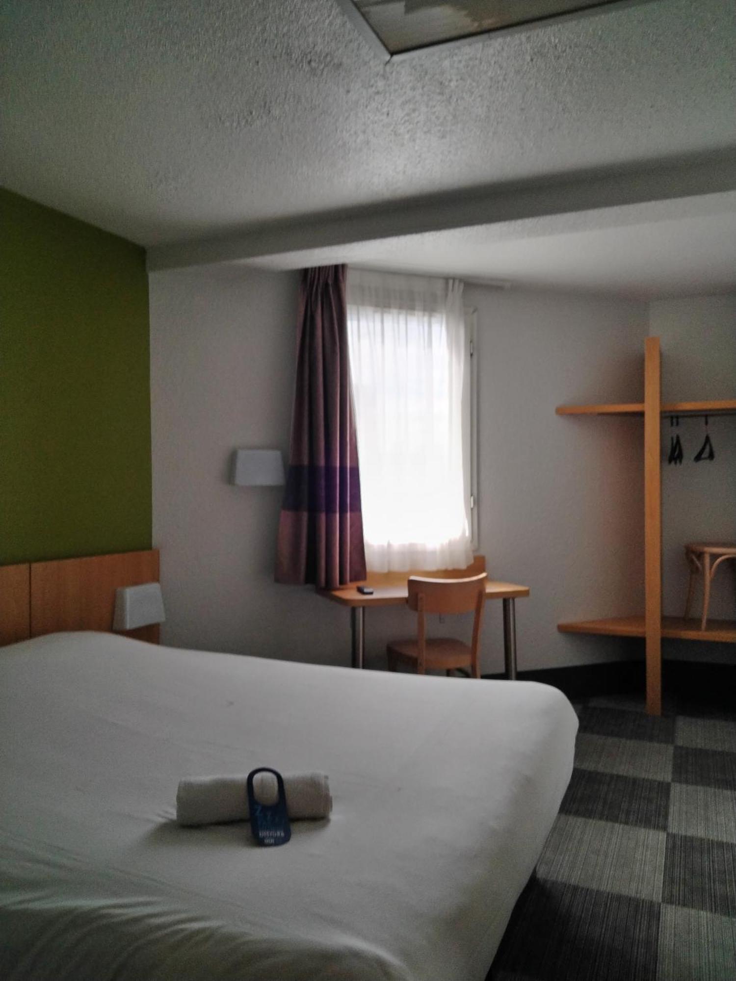 Hotel Inn Design Монлюсон Экстерьер фото