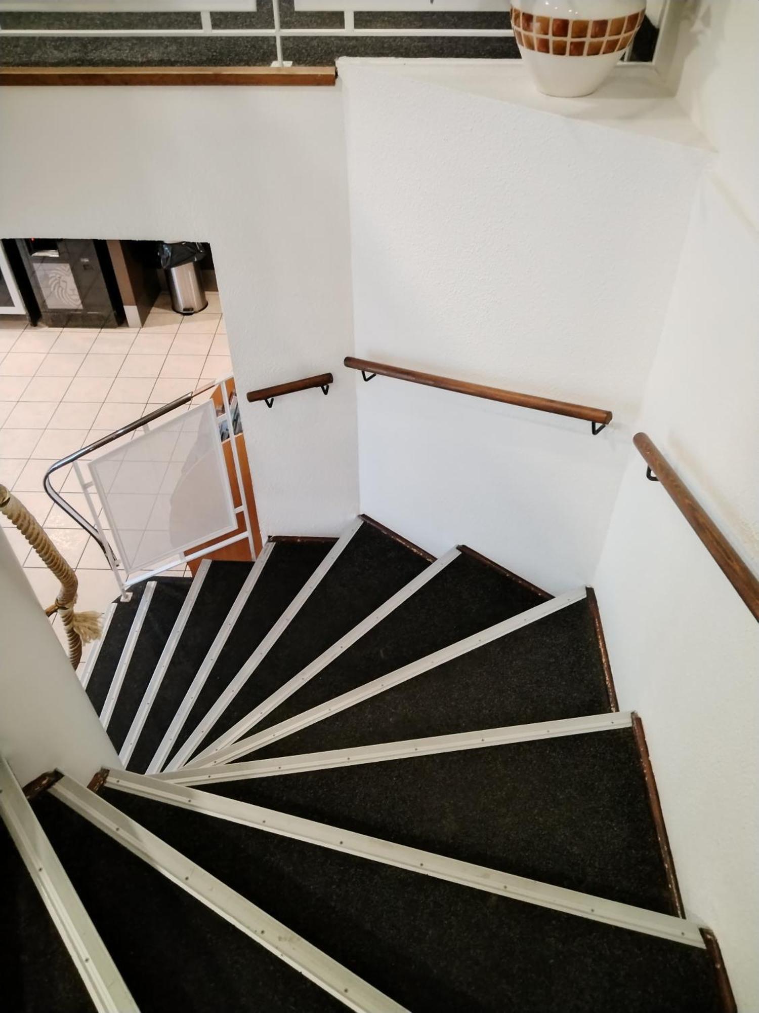 Hotel Inn Design Монлюсон Экстерьер фото
