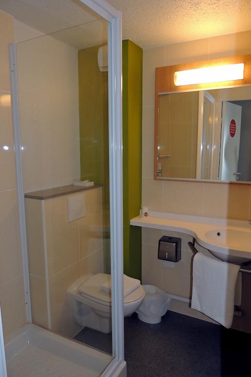 Hotel Inn Design Монлюсон Экстерьер фото