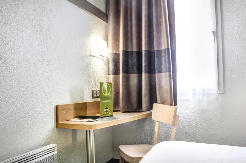 Hotel Inn Design Монлюсон Экстерьер фото